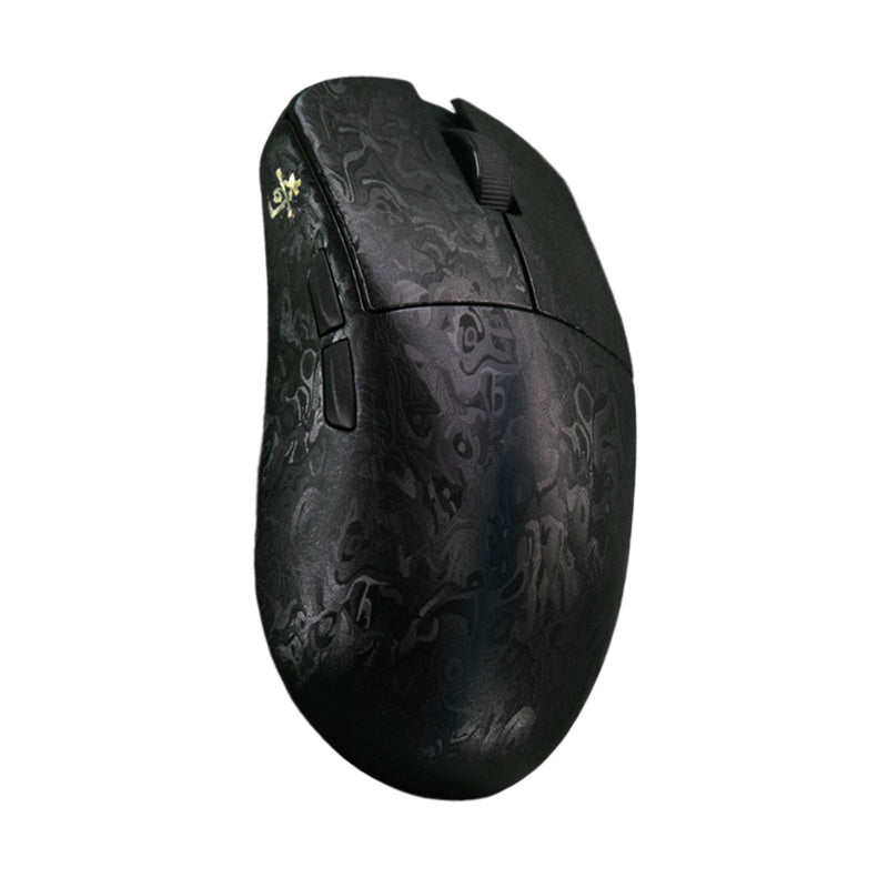 IPI QI Pro Series - Carbon Fiber Gaming Mouse